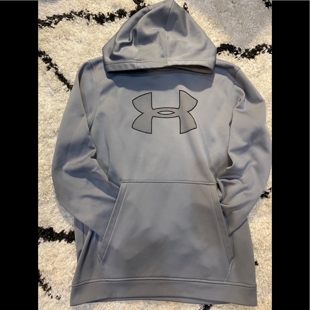 Men’s Under Armour hoodie